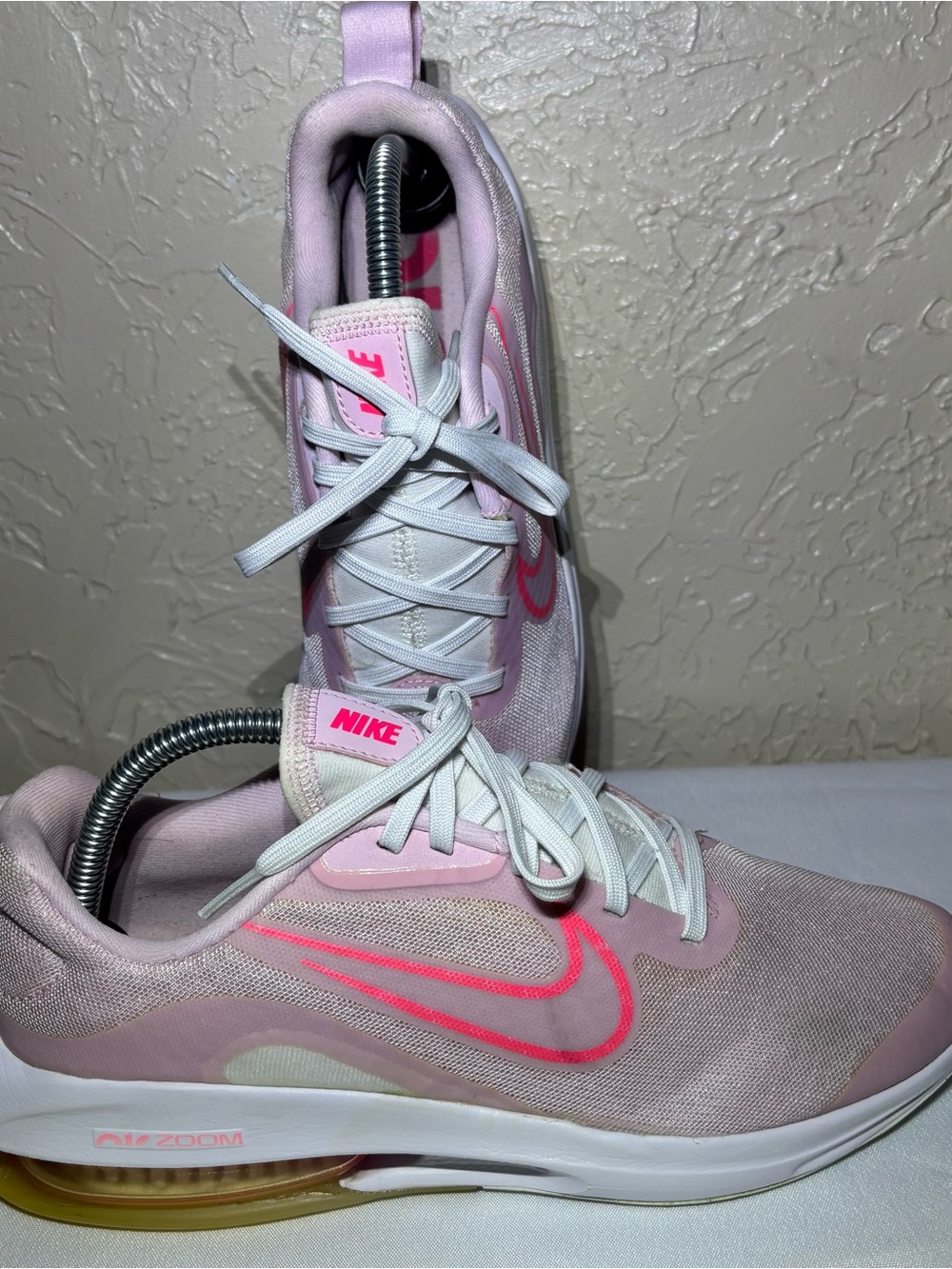 Nike Kids' Air Zoom Arcadia 2 Sneakers Size 7Y